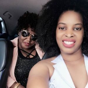 Meet your Posher, Linsey doramia